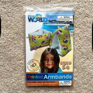 NWT Inflatable arm bands, mermaid theme, ages 3-6 yrs